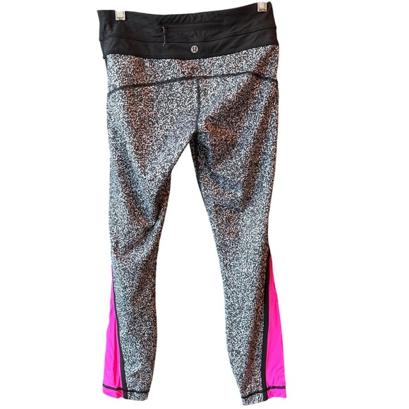 lululemon athletica Pants - Lululemon Pace Tight Leggings Flashback Static Black White Raspberry Size 4